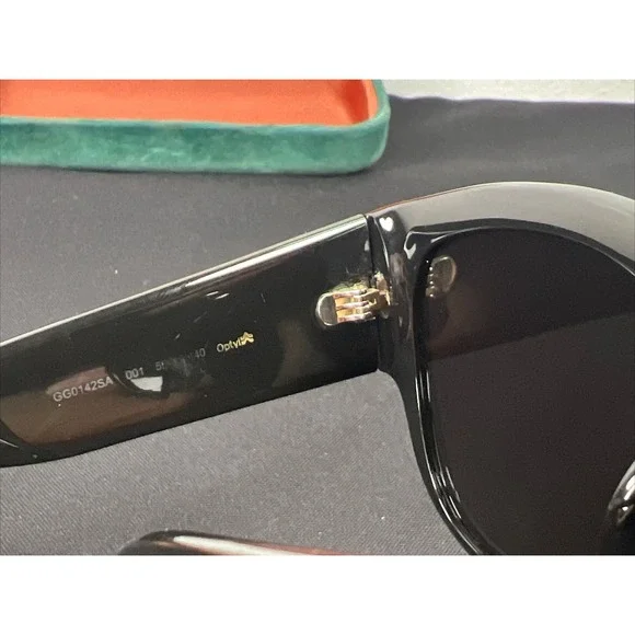 Gucci Acetate Square Frame Sunglasses GG0142SA-001 Black - Picture 14 of 16